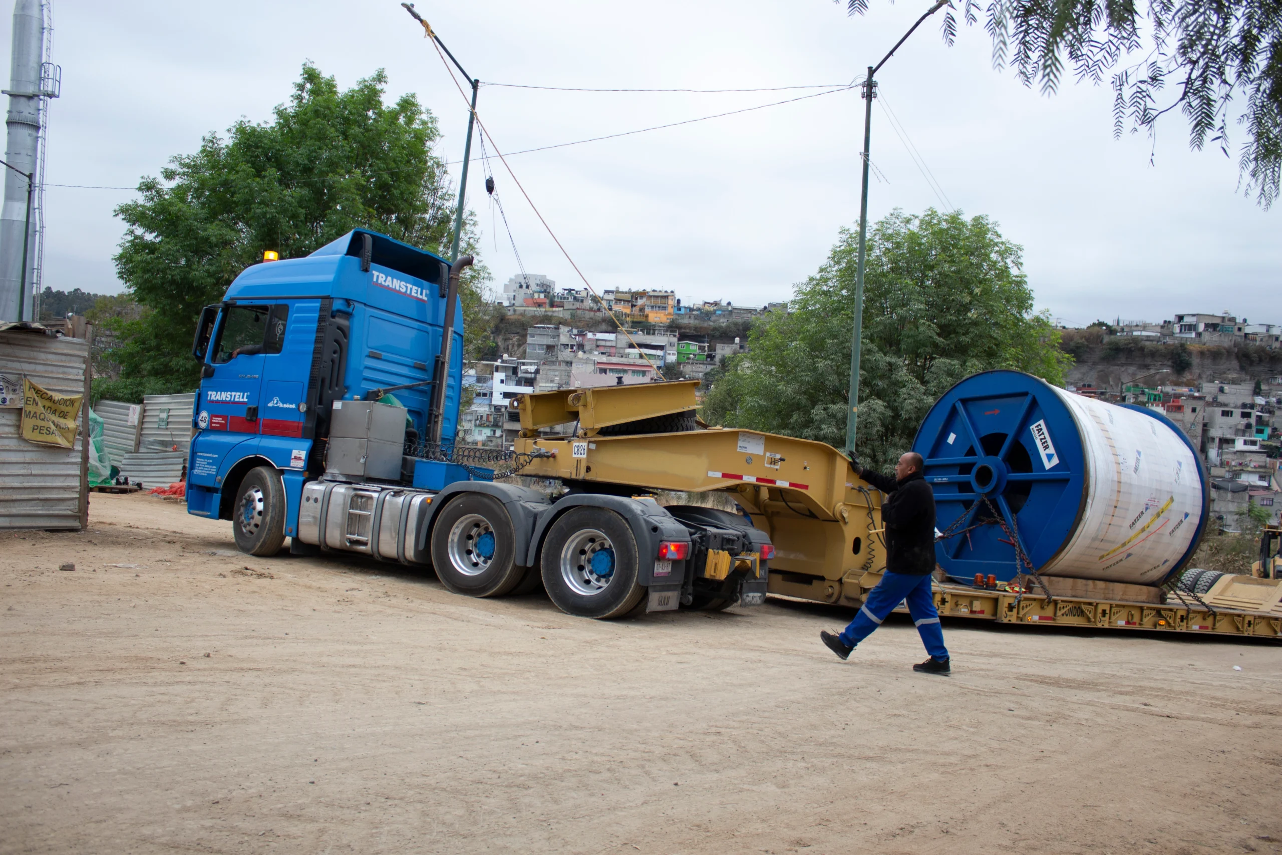 Transporte especializado de carrete para teleférico
