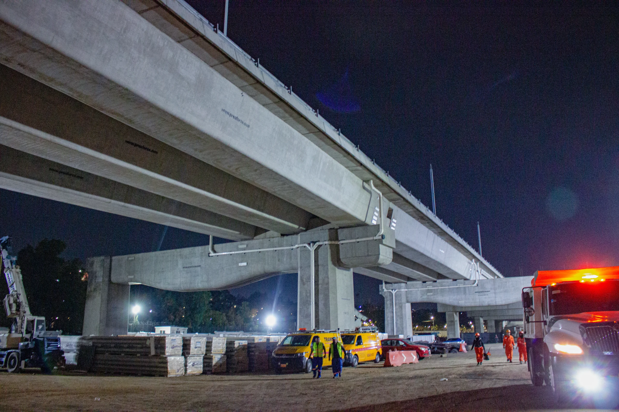 Transporte de estructuras para tren interurbano