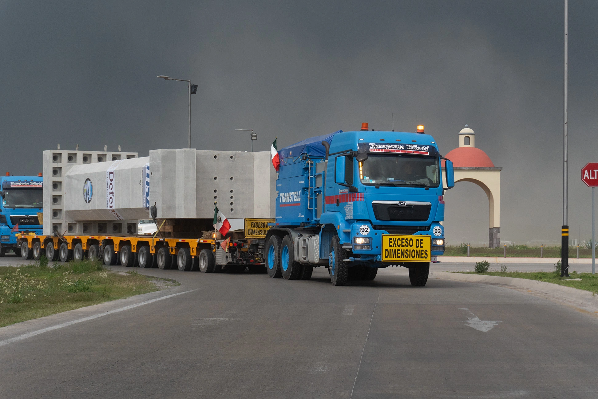 Traslado de trabes para tren AIFA - Pachuca